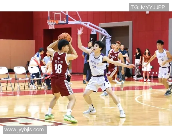 国内篮球真人图片展示篮球运动的魅力与激情尽显运动员风采与团队精神