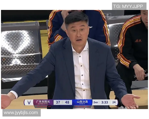 杜锋谈上海引援与本土球员培养的双重策略与发展方向