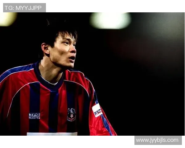 范志毅重返水晶宫获2万球迷热烈欢迎再续英超传奇之路