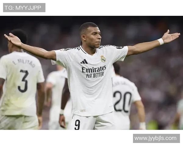 西甲争冠白热化姆巴佩双响助力皇马紧追巴萨仅差四分